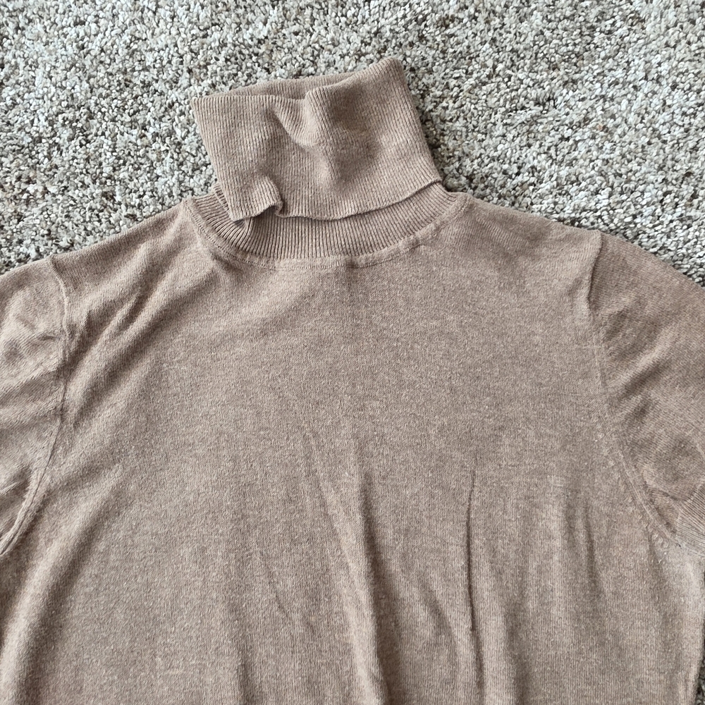 GAP Women's Brown Turtleneck Sweater - Picture 3 of 5